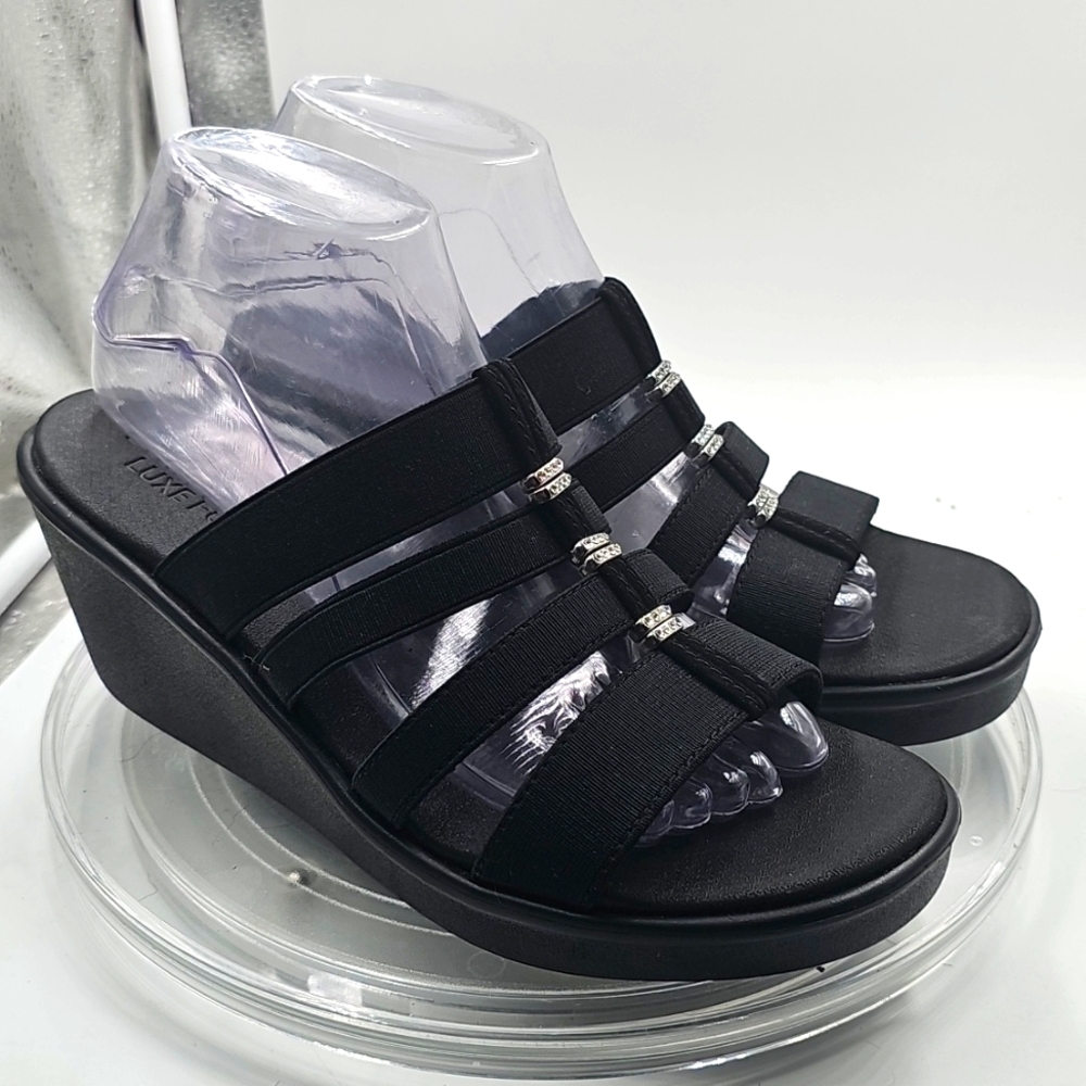 I Skechers Women's Black Luxe Foam Sandals Bling RHINESTONE Sz 9 - Picture 9 of 13
